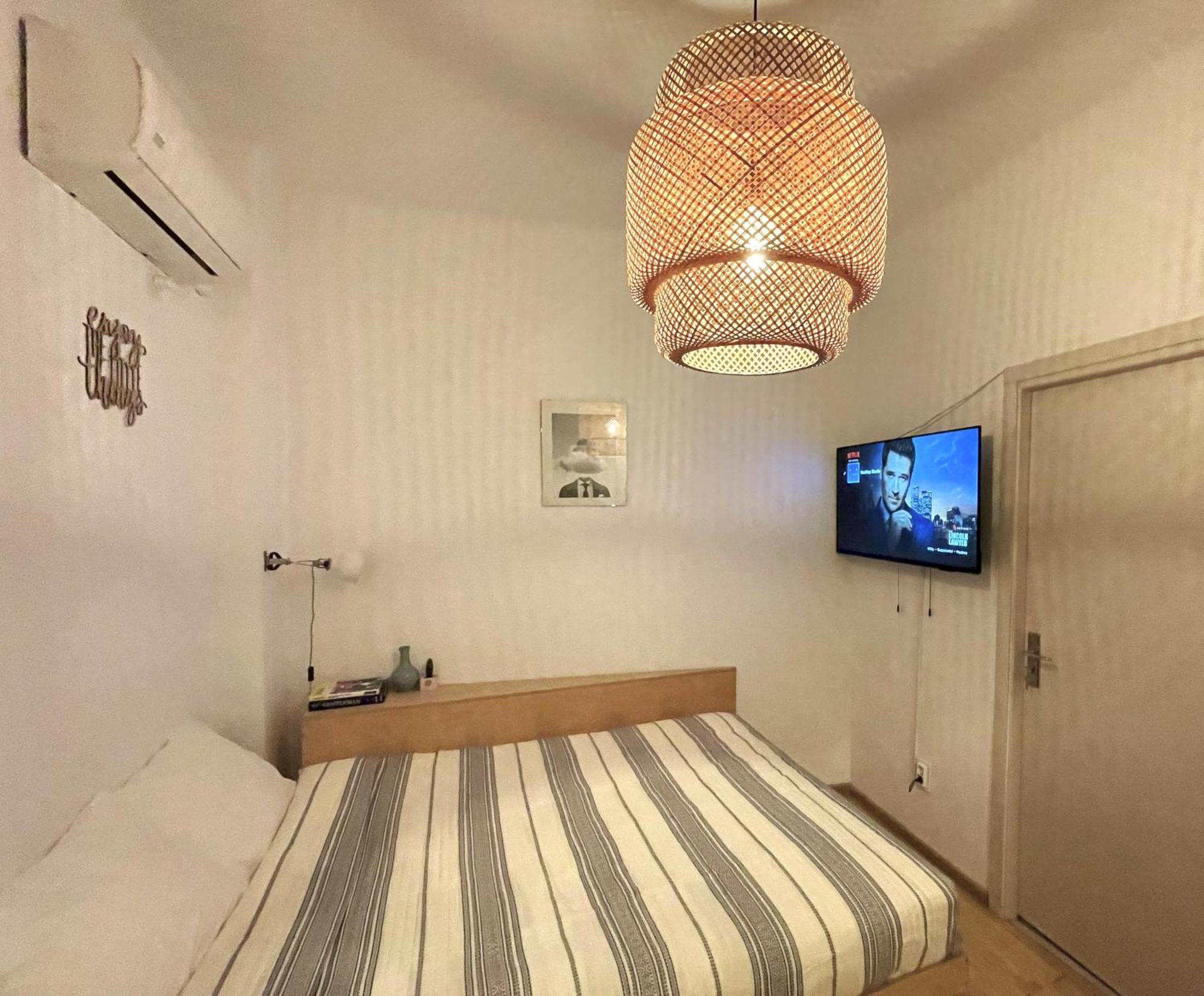Rooftop Studio In The Heart Of Bucharest W Netflix Esterno foto